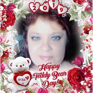 Meet your Posher, Connie